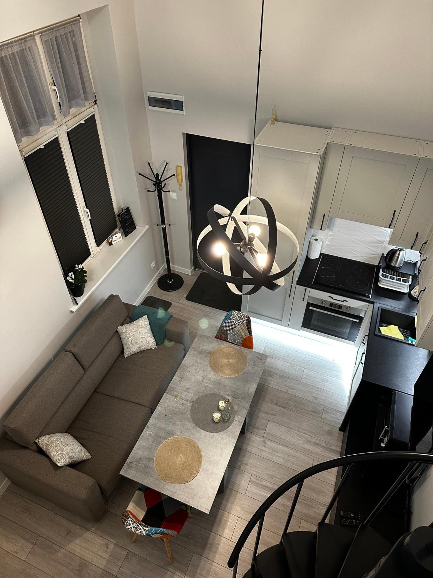 Miniapartament Jelonka يلينيا غورا المظهر الخارجي الصورة